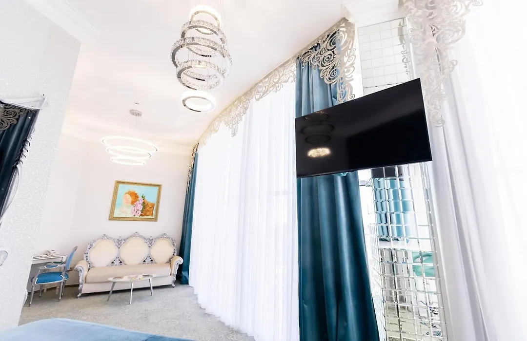 Boutique Spa Casino Hotel Lybid Plaza-1